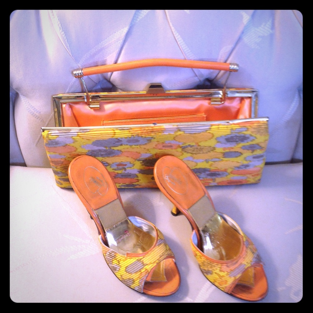 Vintage 1960's matching purse & heels